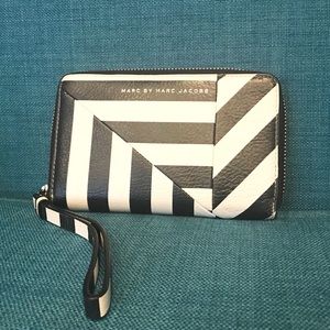 Marc by Marc Jacobs Wingman Wallet